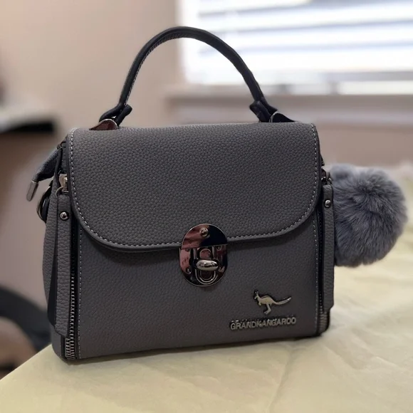 grand kangaroo | Bags | Bags | Poshmark